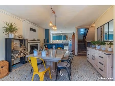 longère 6 pièces 125 m²