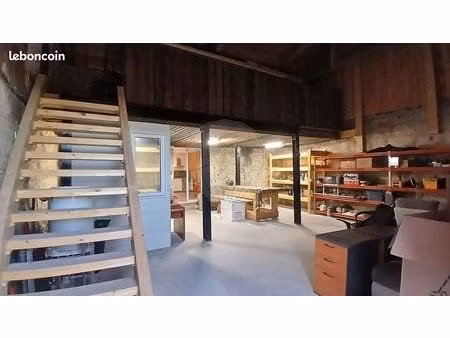 local commercial 145 m²