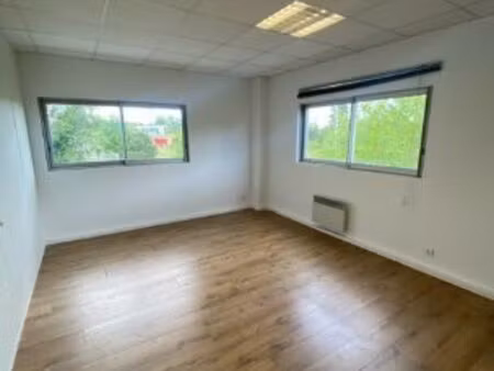 bureaux 80 m² villenave-d'ornon