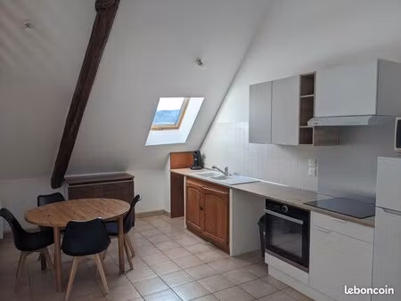 location annuelle appartement seyne (st pons)