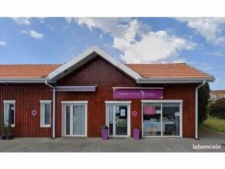 local commercial 24 m²