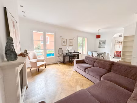 maison de luxe à vendre dans le quartier étang de brisemiche