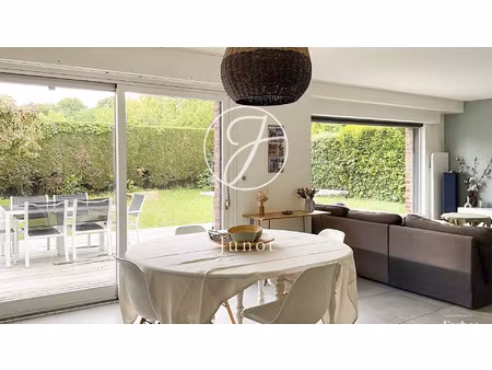 maison de luxe à vendre dans le quartier francs-epinette