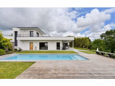 maison de luxe à vendre dans le quartier est