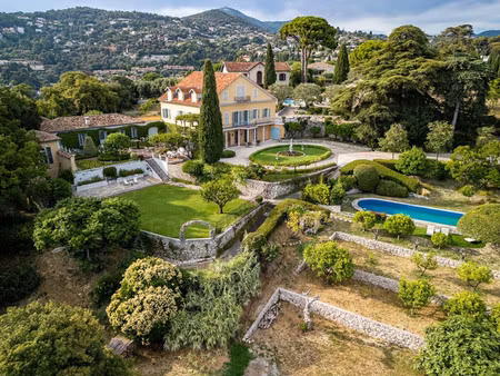villa de luxe à vendre dans le quartier gairaut