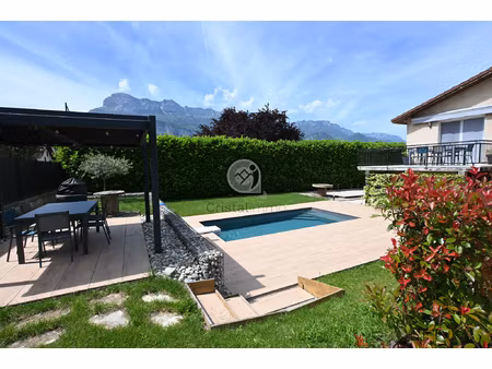 en exclusivité maison individuelle avec piscine sur le champ