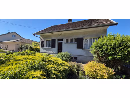 rare à la vente maison familiale sur la très prisée commun