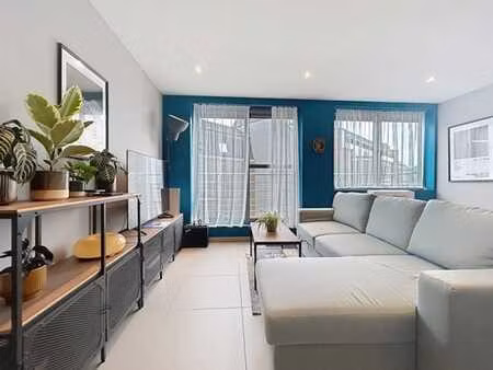 appartement central avec terrasse