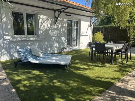 petite maison avec jardin