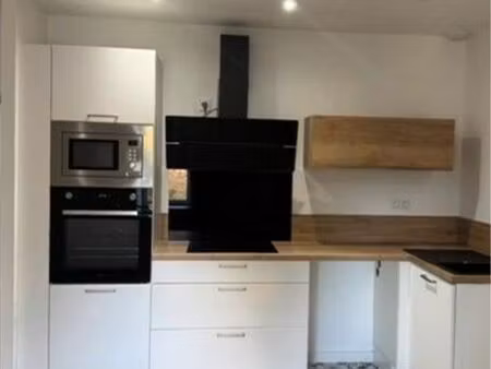3 pièces • 53 m2 • brassac 81260
