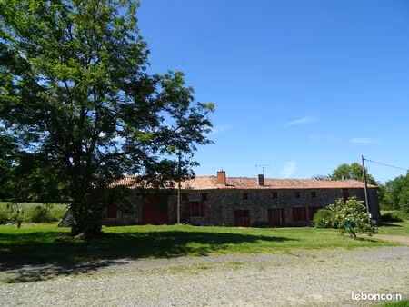 location maison 126m2   3/4 ch  menomblet
