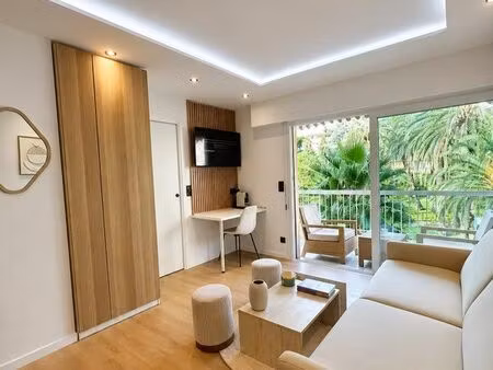 studio modern location californie