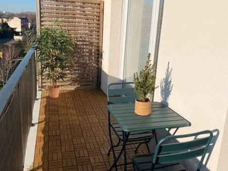? t3 dernier étage traversant avec balcon + 2 parkings – lille / lomme