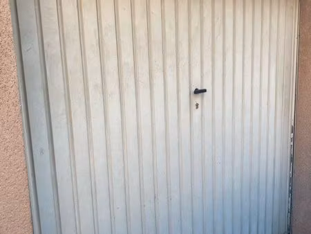 box extérieur à louer - 14 5m² - bondy