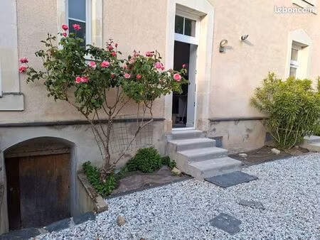 appart 63m2  bureau/dressing  courette/jardin