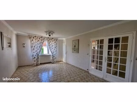 maison à louer quartier résidentiel