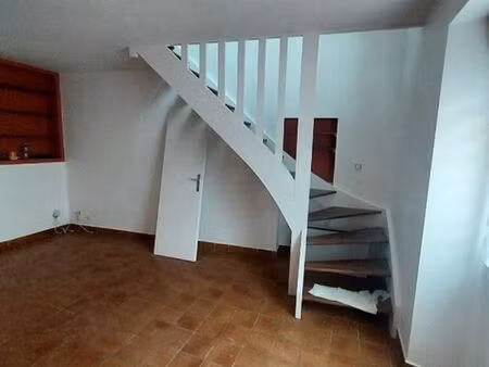 41 m2 - 2 pièces + cuisine séparée chateaubriant 44110 - quartier choisel