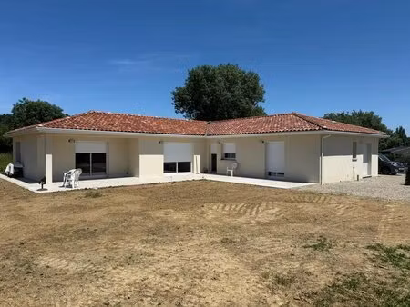 aussonne - maison contemporaine 6 pièces de 159 m²