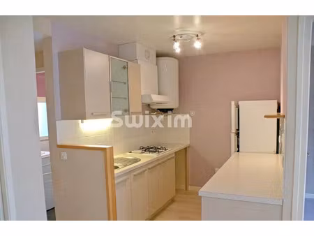 vente immeuble 8 pièces 153.95 m² à saint claude (39200)  245 000 €