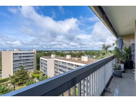 grand appartement familial 4 pièces à elancourt