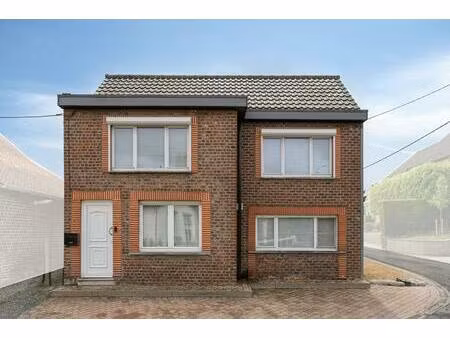 ruim 3-gevel huis te koop in roosdaal