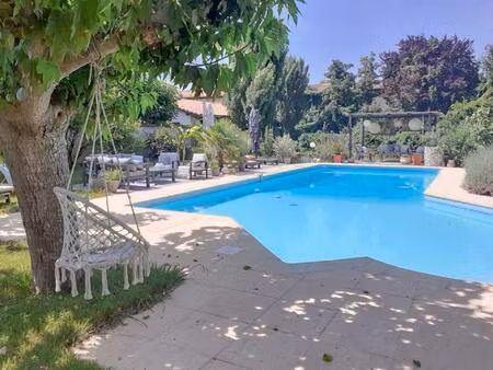 très belle villa 250m2 aux portes d’agen