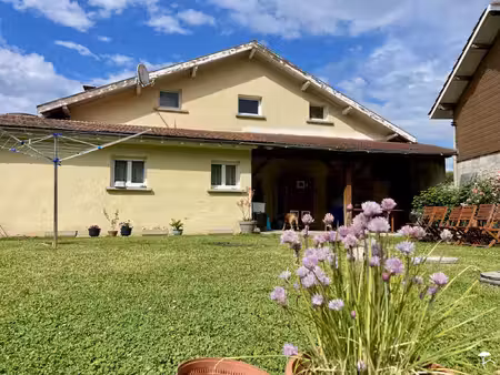 maison de village 3 chambres et jardin 350 m2