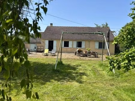 a 10 minutes de bréval   maison familiale   5 chambres