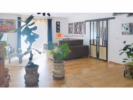 belle maison familiale de plain-pied 150 m² – jardin plein sud piscinable – village animé 