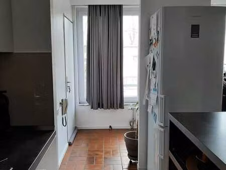 bel appartement dans un endroit calme au bois saint-jean