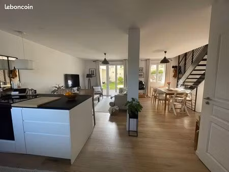 maison 140m²  4 chambres  garage