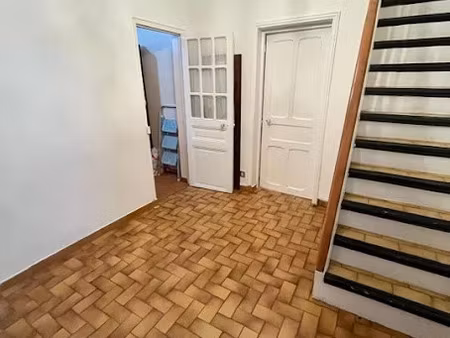 location maison 5 pièces 90 m² à nanterre (92000)  1 850 €