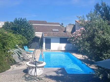 belle chambre meublee dans une dependance