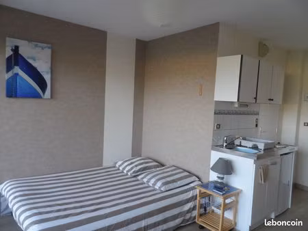 studio meublé à louer