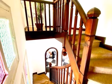 location appartement dans maison mitoyenne