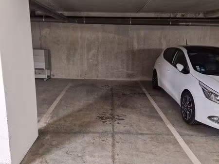 place de parking en sous-sol