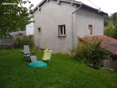 a louer maison de village à st germain au mont d'or