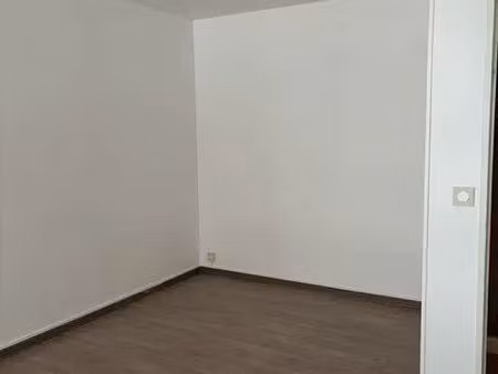 appartement 35m2 non meublé 625 eur