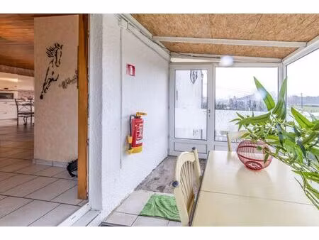 appartement à louer à rue sainte-anne 1 1 termes (vwd17619)
