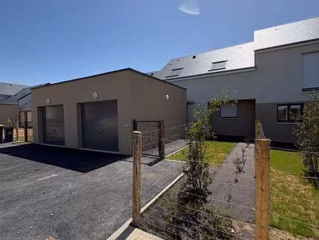 location maison à rots (14980) : à louer / 87m² rots
