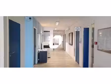 location bureaux aubergenville 78410 800m²