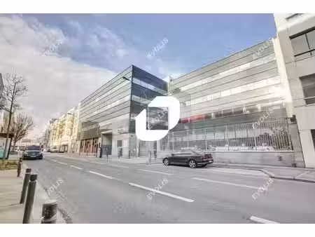 location bureaux saint-denis 93210 240m²