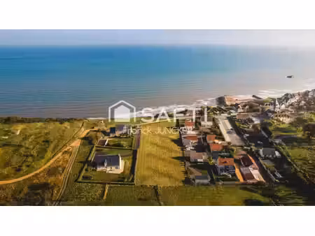 terrain viabilisé de 800 m² arromanches / courseulles-sur-mer / caen