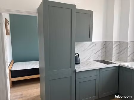 à louer – charmant studio meublé 24 m² – proche tram