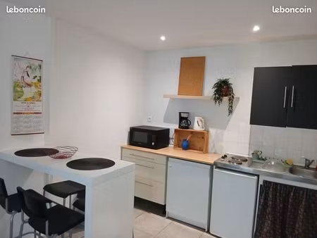 studio meuble en bail mobilité - republique