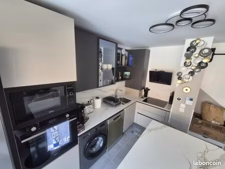4 pièces meublé neuf avec grande terrasse à nice nord