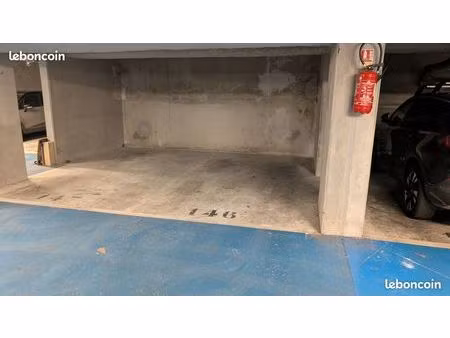 parking nanterre