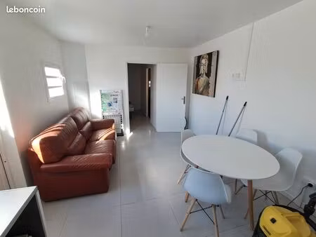 t2 meublé loué à l'année