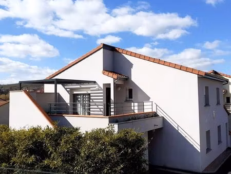 f3 appartement  87 m les martres de verre