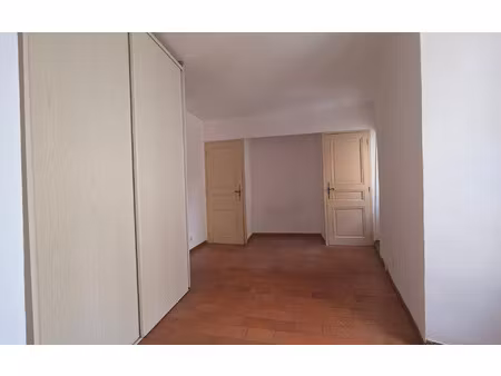 appartement lambesc m² t-2 à vendre  125 000 €